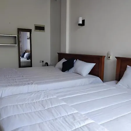 Esha Beach Resort Rooms Trincomalee Exterior photo