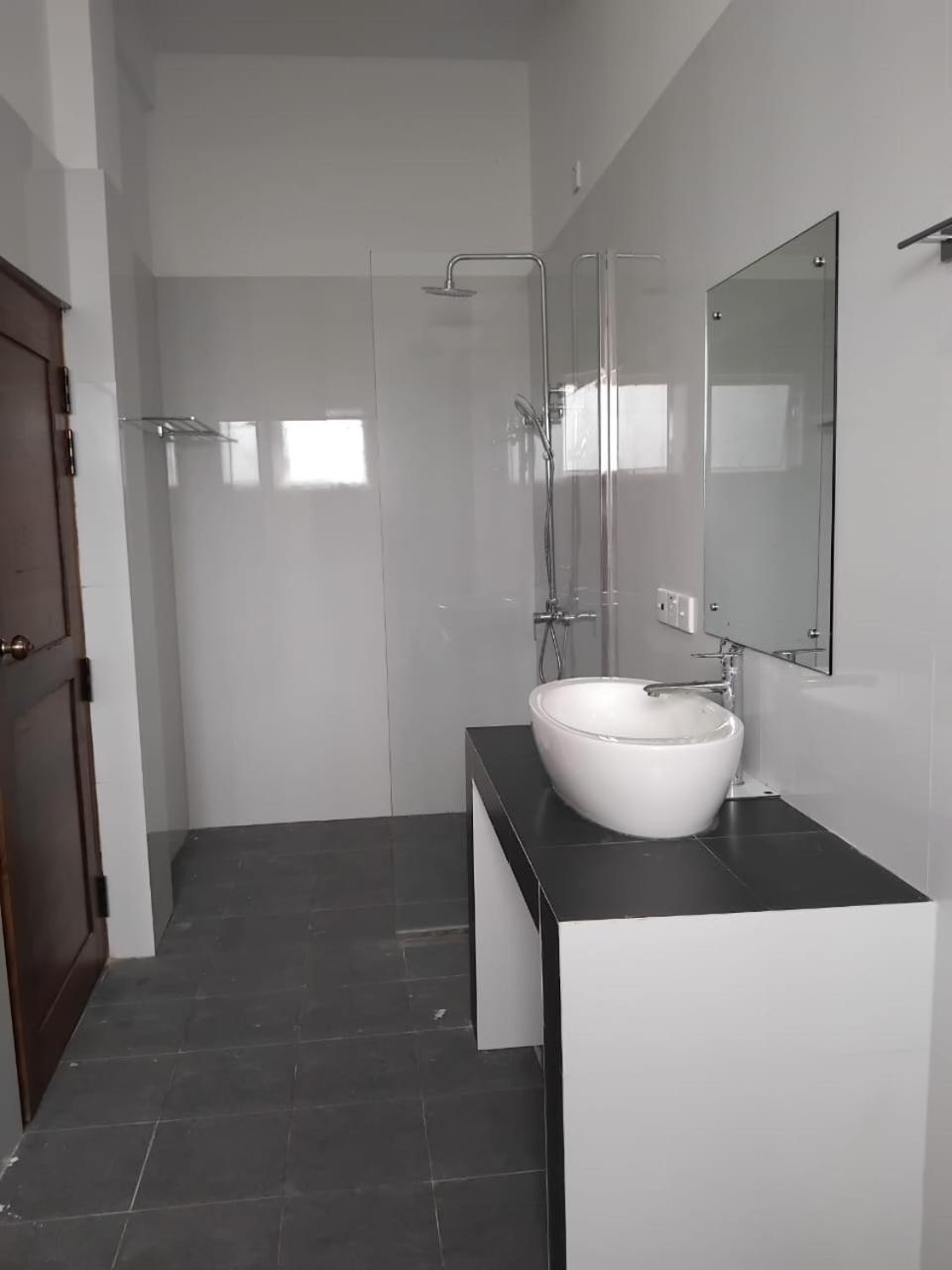 Esha Apartment Trincomalee